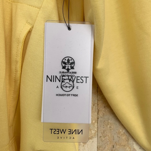 Nine West Active Yellow Women's Hoodie Long Sleeve Shirt - Picture 4 of 6
